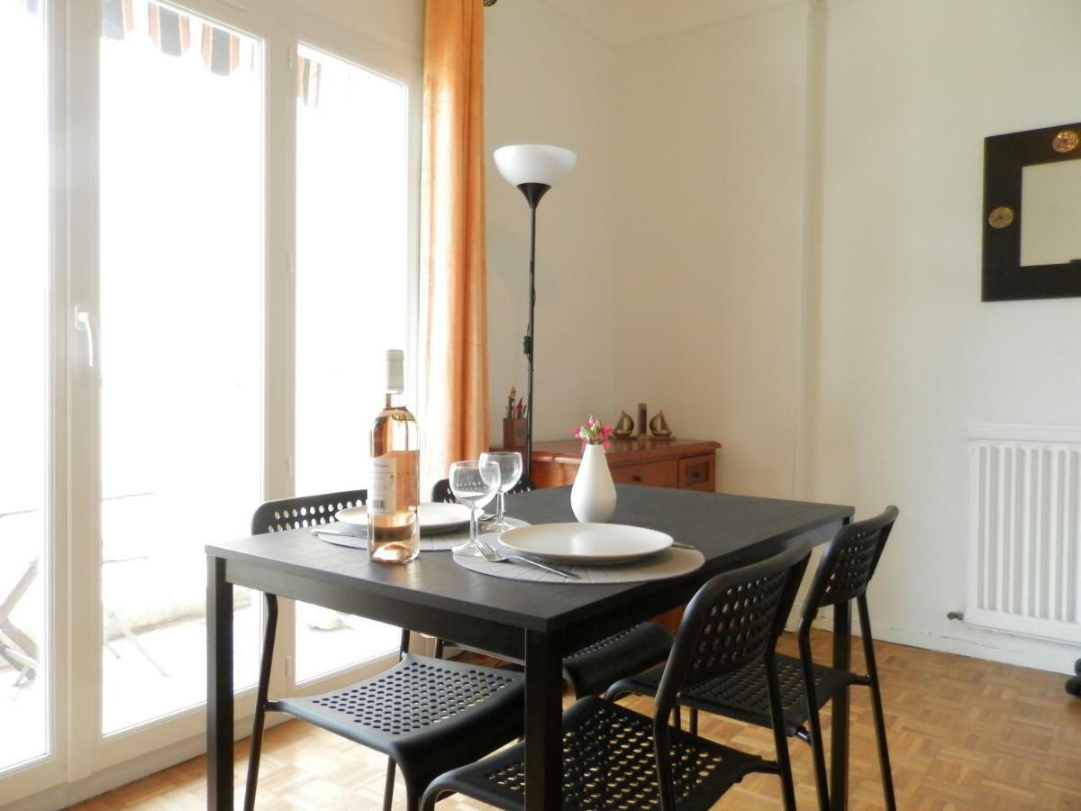 Les Pins . 2 P Calme Et Terrasse Apartman Nizza Kültér fotó